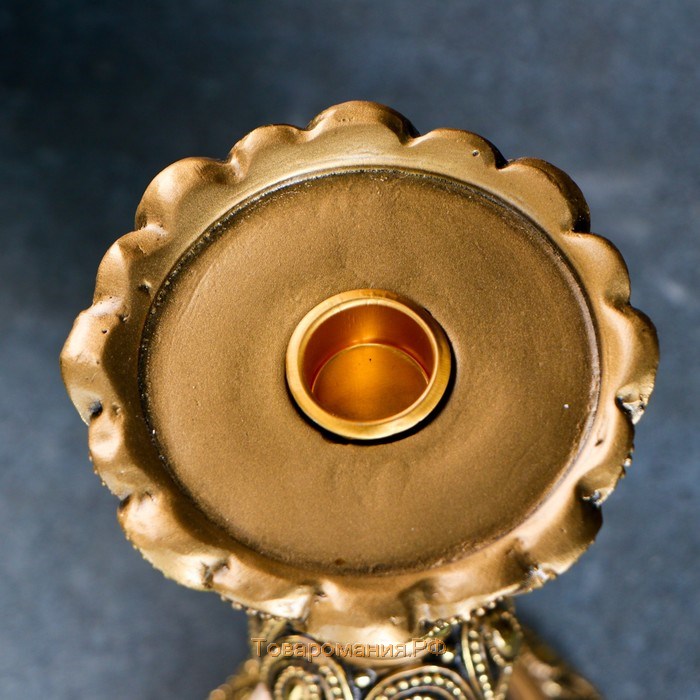Подсвечник на резной круглой подставке, золото 11х11х25 см, для свечи d=5,5 см