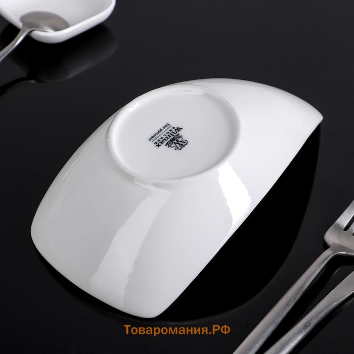 Блюдо фарфоровое овальное Wilmax, 19.5×11 см, белое